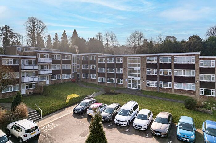 2 Bedroom Flat To Rent In Perrymount Road, Haywards Heath, RH16