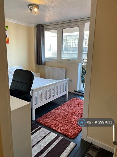 2 Bedroom Flat To Rent In Vesage Court, Holborn, London, EC1N