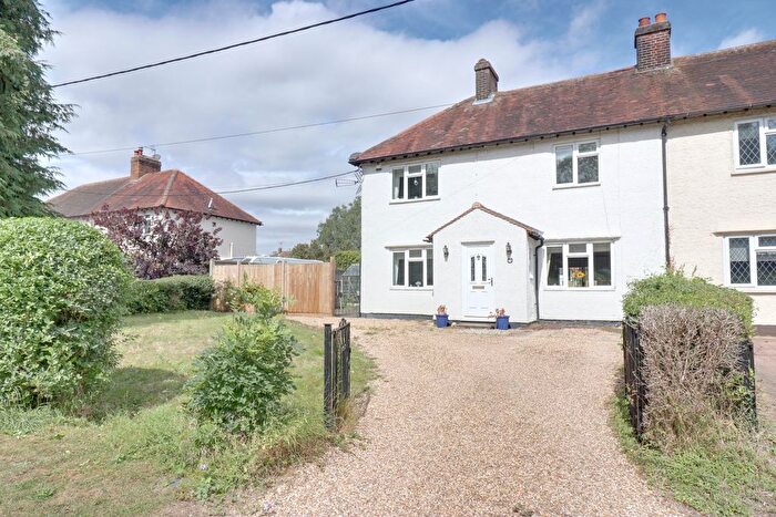 4 Bedroom Semi-Detached House For Sale In Parkside, Matching Tye, Harlow, CM17