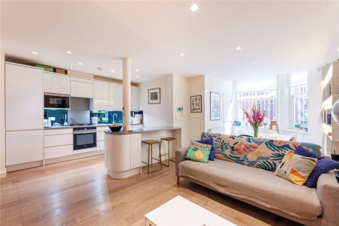 2 Bedroom Flat For Sale In Draycott Place, London, SW3