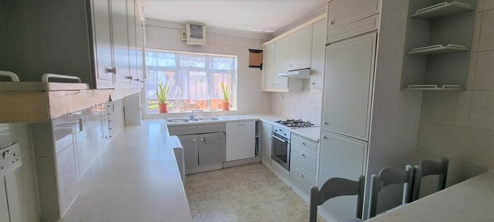 3 Bedroom Flat To Rent In Victoria Road, Ruislip, HA4