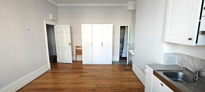 Studio To Rent In Belmont Road, S. Tottenham, N15