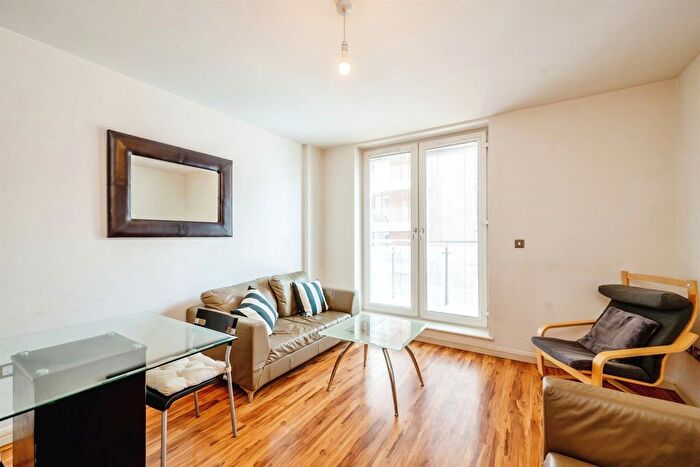 1 Bedroom Flat For Sale In Bromsgrove Street, Birmingham, B5