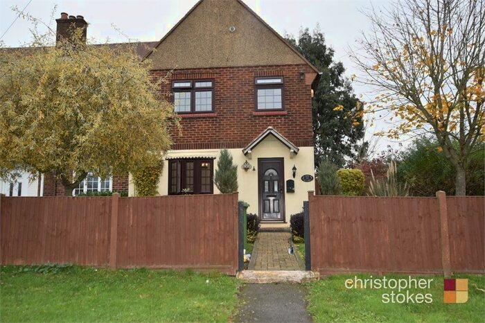 3 Bedroom Semi-Detached House To Rent In Hammondstreet Road, Cheshunt, Hertfordshire EN7