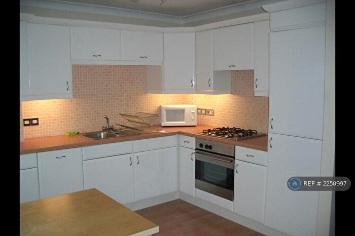 2 Bedroom Flat To Rent In Clarendon Road, Birmingham, B16