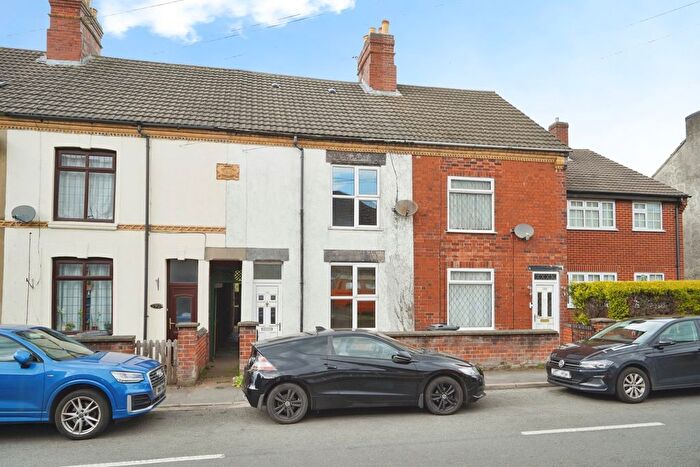 3 Bedroom Terraced House For Sale In Hermitage Road, Coalville, Leicestershire, LE67