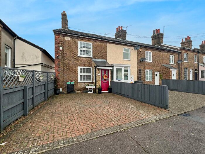 2 Bedroom Cottage For Sale In Mount Road, Braintree, CM7