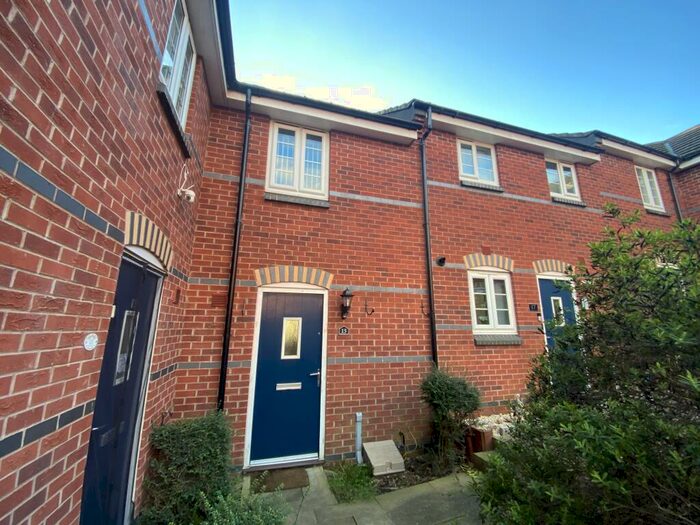 2 Bedroom House To Rent In Greenhalgh Crescent, Ilkeston, DE7