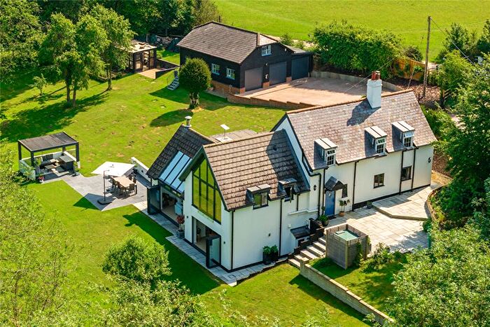 4 Bedroom Detached House For Sale In Charlton Road, Charlton, Hitchin, Hertfordshire, SG5