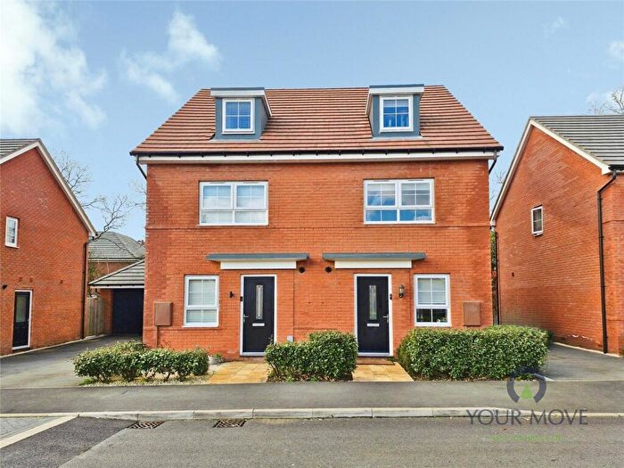 4 Bedroom Semi Detached House For Sale In Percival Way, Hugglescote, Coalville, LE67