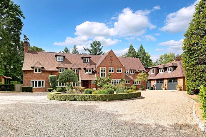 8 Bedroom Detached House To Rent In Nightingales Lane, Chalfont St. Giles, HP8