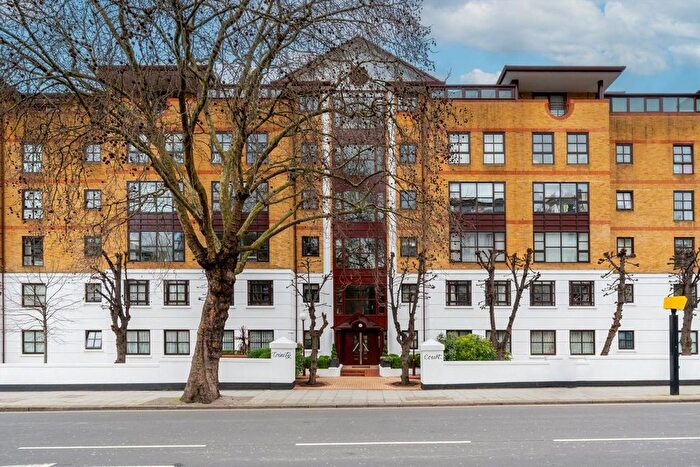 2 Bedroom Flat For Sale In Gloucester Terrace, Notting Hill, W2