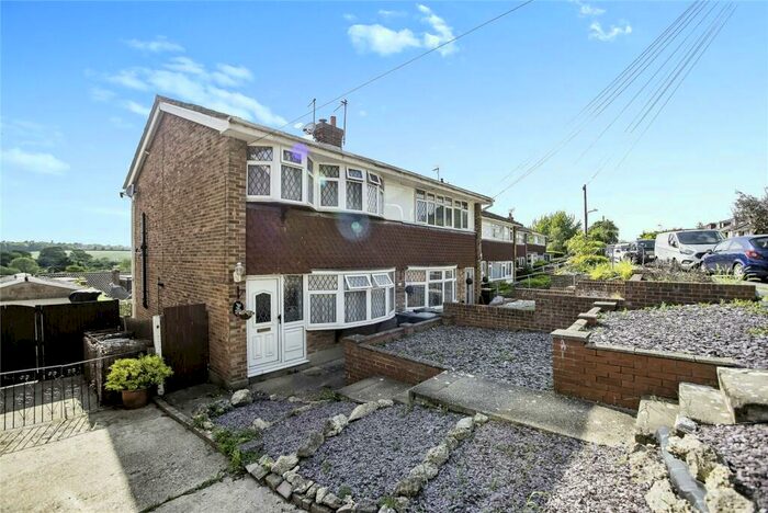 3 Bedroom Semi-Detached House To Rent In Castlefields, Istead Rise, Gravesend, Kent, DA13