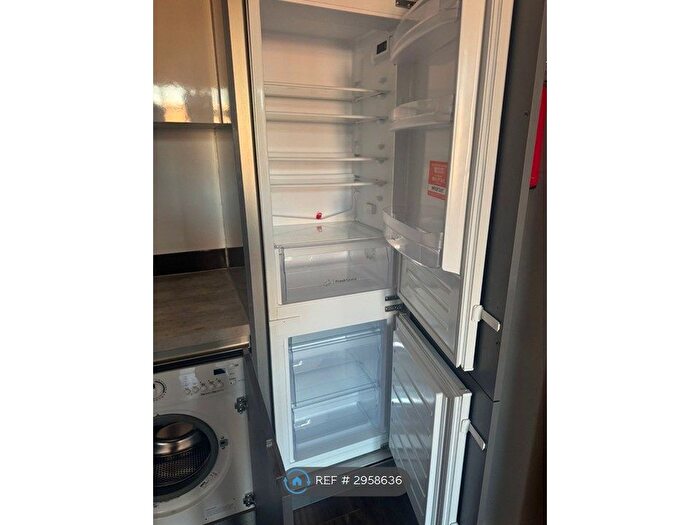 1 Bedroom Flat To Rent In George St, Aylesbury, HP20