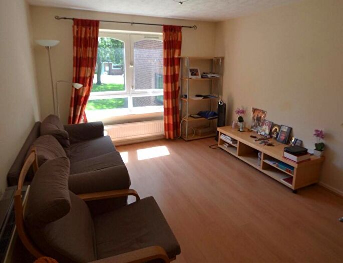1 Bedroom Flat To Rent In Humphrey Middlemore Drive, B17