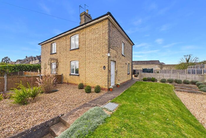 3 Bedroom Semi-Detached House For Sale In Manor Farm Lane, Essendine, Stamford, Lincolnshire, PE9