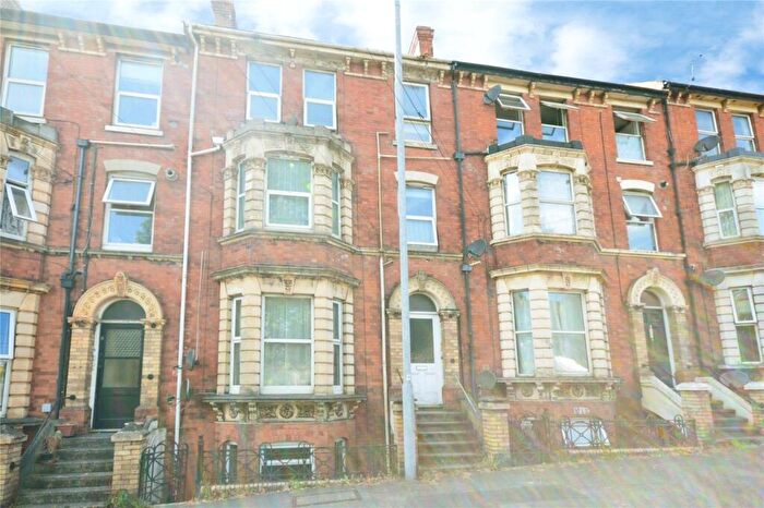 1 Bedroom Flat To Rent In Iddesleigh Terrace, Dawlish, Devon, EX7