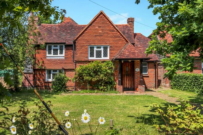 3 Bedroom Detached House To Rent In Burtons Lane, Marden, Tonbridge, TN12