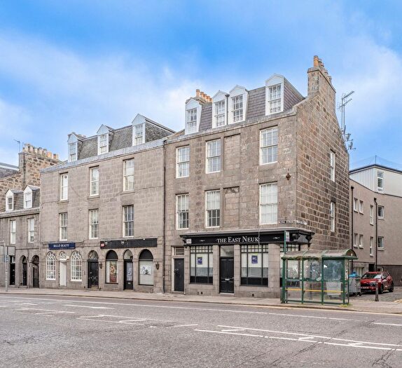 2 Bedroom Flat For Sale In King Street, Aberdeen, AB24