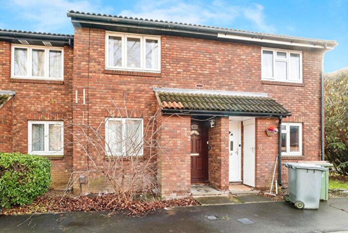 1 Bedroom Maisonette For Sale In Boultwood Road, Beckton, London, E6