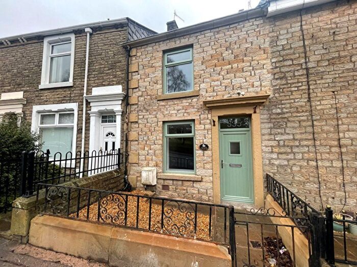 3 Bedroom Cottage To Rent In Blackburn Road, Oswaldtwistle, Accrington, BB5