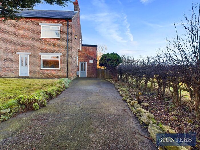 3 Bedroom Semi-Detached House To Rent In Carless Lane, Gristhorpe, Filey, YO14