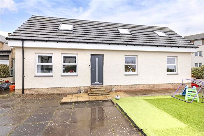 4 Bedroom Detached House For Sale In Newtoft Street, Edinburgh, EH17