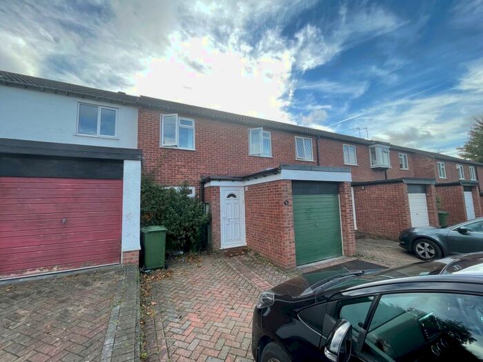 1 Bedroom House To Rent In Elizabeth Crescent, Stoke Gifford, Bristol, BS34