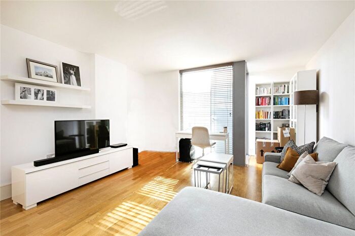 1 Bedroom Flat To Rent In Highbury Stadium Square, London, N5