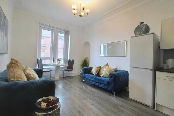2 Bedroom Flat For Sale In Canal Street, Braehead, Renfrew, PA4