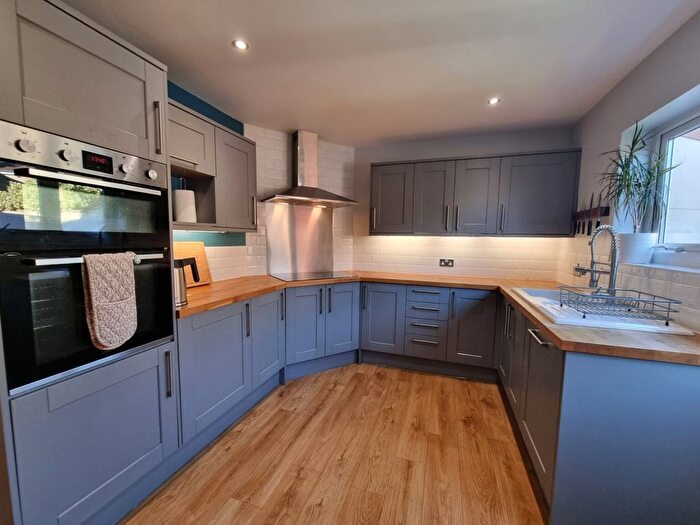 4 Bedroom Semi-Detached House To Rent In Conham Hill, Bristol, Gloucestershire, BS15