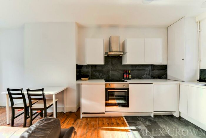 2 Bedroom Flat To Rent In Finn House, Bevenden Street, Old Street, N1