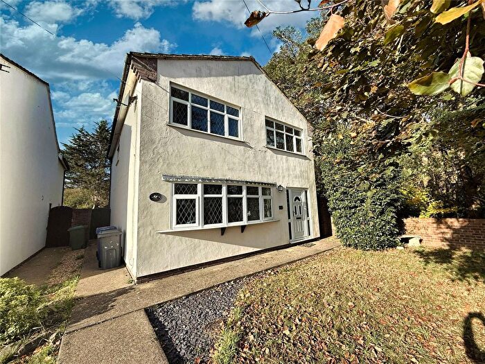 4 Bedroom Detached House For Sale In Buckingham Hill Road, Linford, Essex, SS17