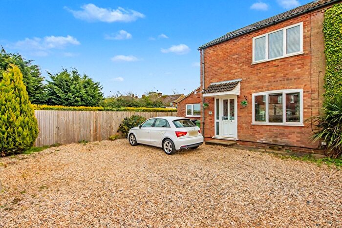 2 Bedroom End Of Terrace House For Sale In Iveagh Close, Dersingham, PE31