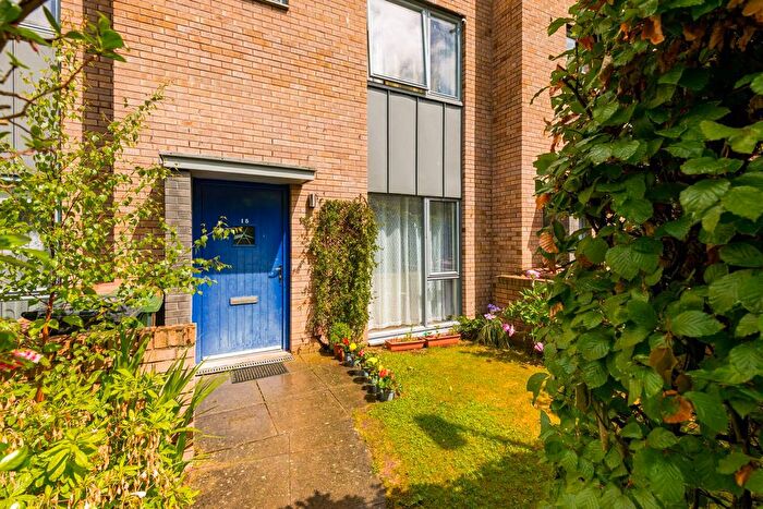 2 Bedroom Villa For Sale In Soutra Road, Gracemount, Edinburgh, EH16