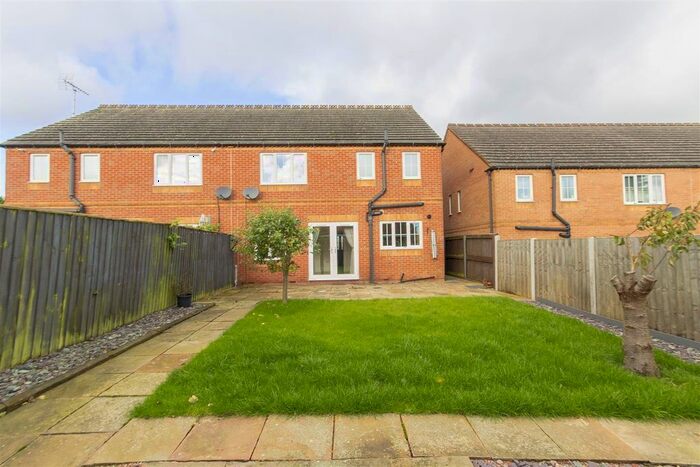 3 Bedroom Semi-Detached House For Sale In Sutton View, Temple Normanton, Chesterfield, S42