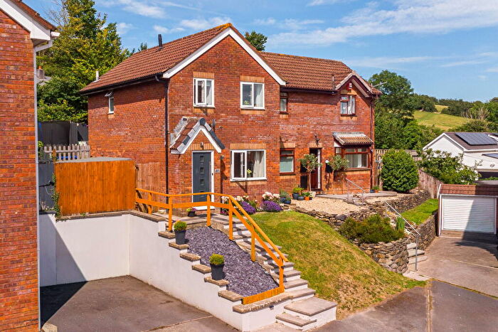 3 Bedroom Semi Detached House For Sale In Lane End Park, Whiddon Valley, Barnstaple, North Devon, EX32