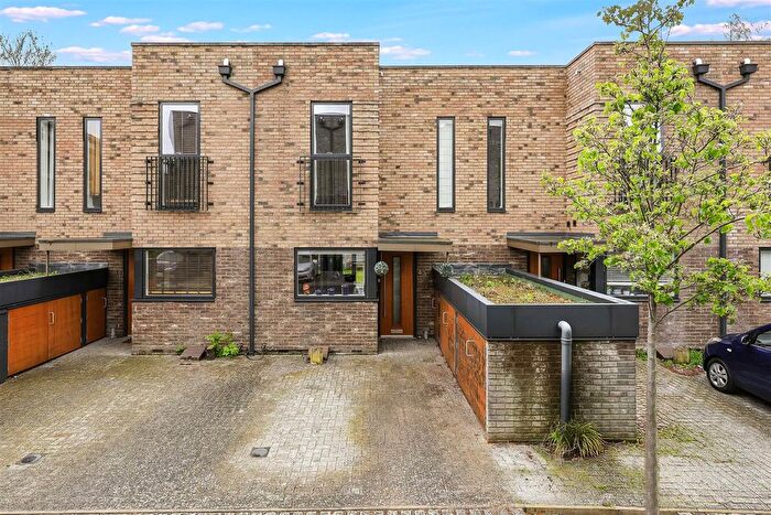 2 Bedroom Terraced House For Sale In Lilywhite Drive, Cambridge, CB4