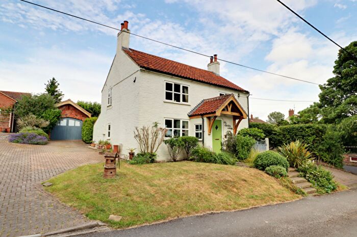 3 Bedroom Detached House For Sale In A Clixby Lane, Grasby, DN38