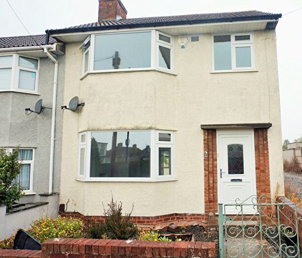 3 Bedroom End Of Terrace House To Rent In Avalon Road, Bristol, BS5