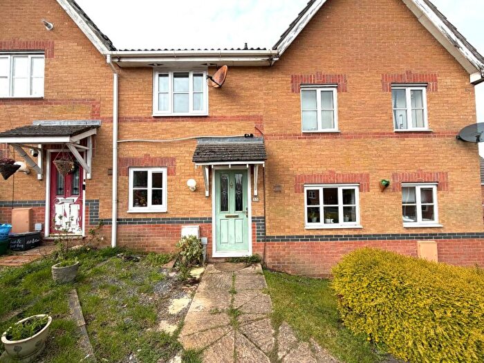 2 Bedroom Terraced House For Sale In Moorland Road, Street, BA16