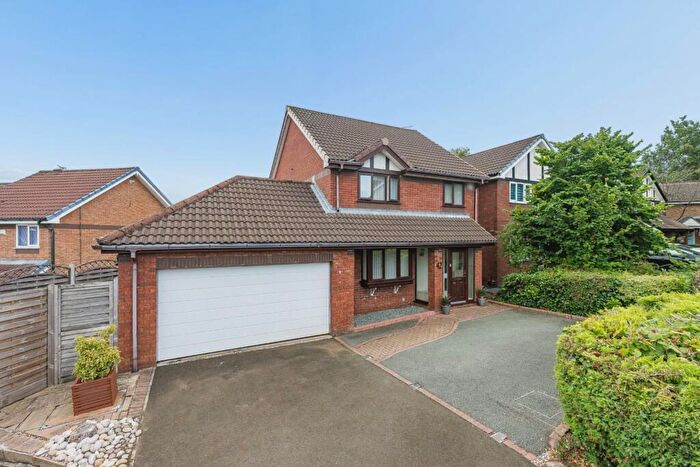 4 Bedroom Detached House For Sale In Midford Drive, Bolton, BL1