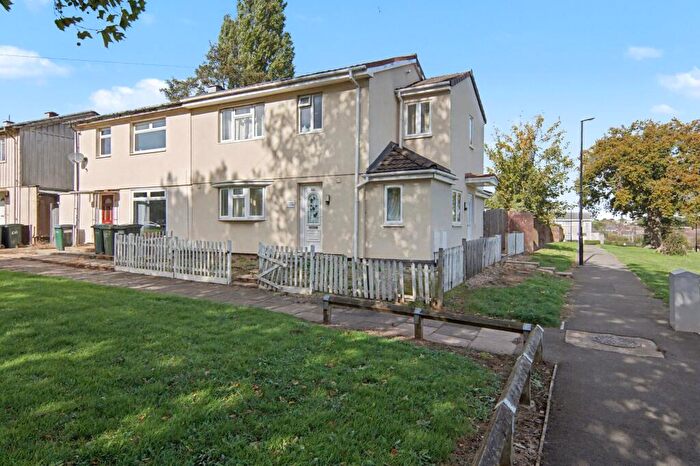 7 Bedroom Semi-Detached House For Sale In Charter Avenue, Coventry, CV4