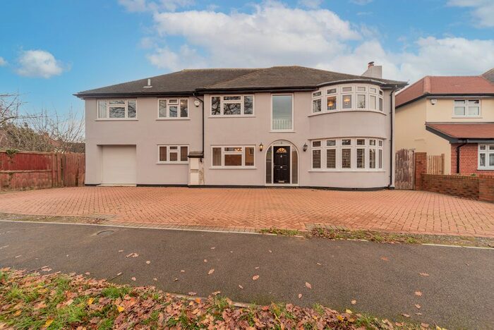 5 Bedroom Detached House To Rent In Oaklea Avenue, Springfield, Chelmsford, CM2
