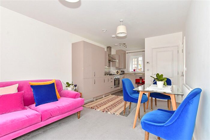 1 Bedroom Maisonette For Sale In Marjoram Avenue, Cranleigh, Surrey, GU6