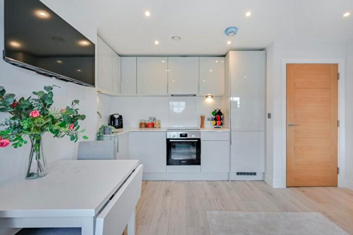 1 Bedroom Apartment For Sale In High Street, Beckenham, BR3