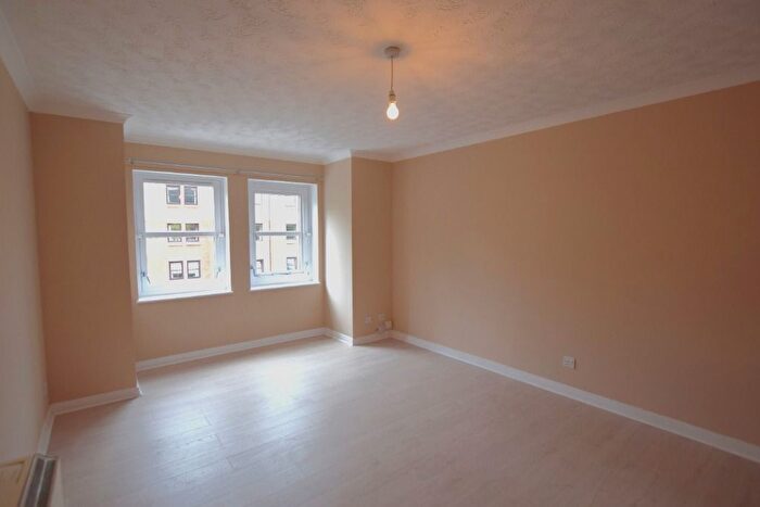 2 Bedroom Flat To Rent In Craighouse Gardens, Morningside, Edinburgh, EH10