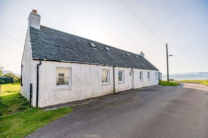 3 Bedroom Semi-detached House For Sale In , Cullipool Village, Cullipool, Oban, PA34