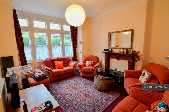 7 Bedroom Terraced House To Rent In Redland Road, Bristol, BS6