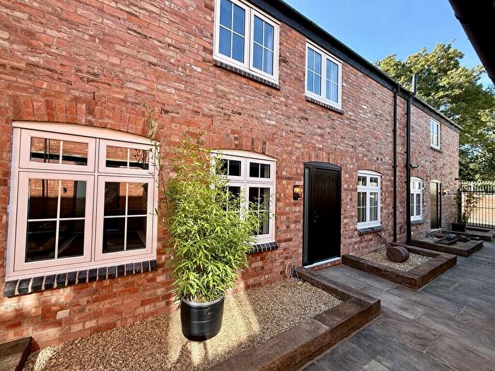2 Bedroom Mews To Rent In Mount Lane, Newark, NG24